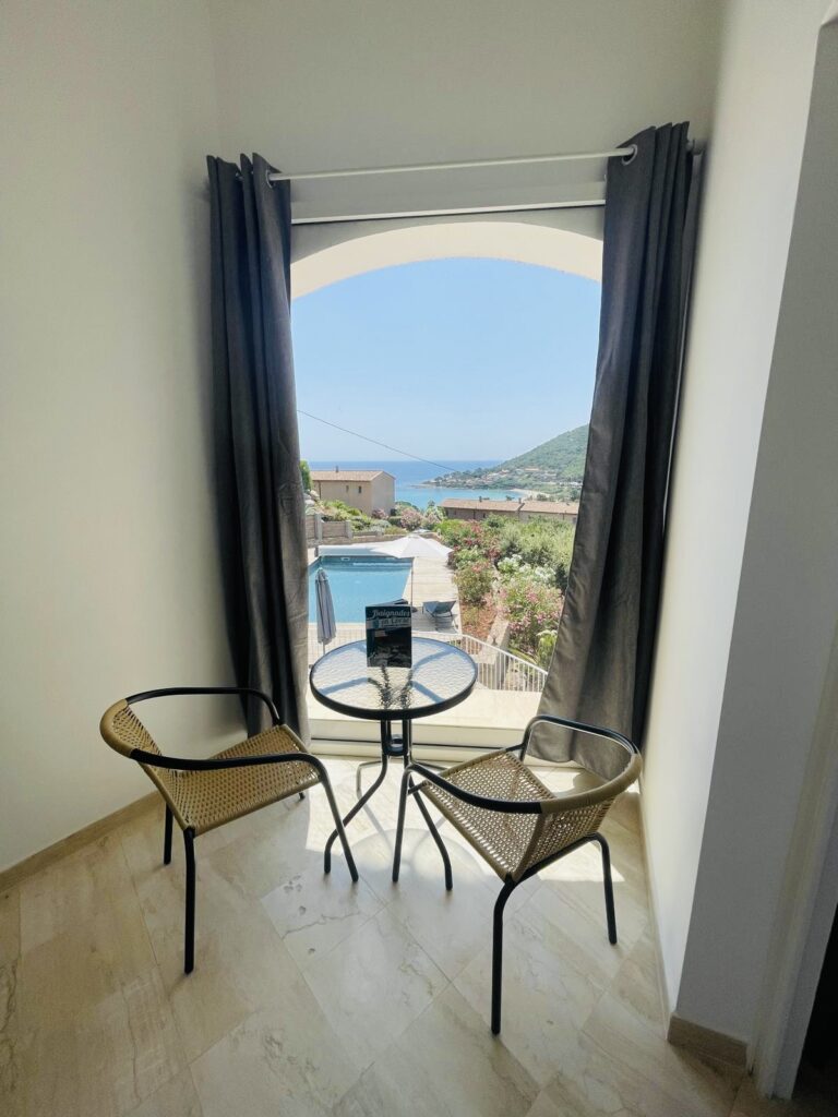 df2292d0-d013-490d-aca9-07ee714178cc